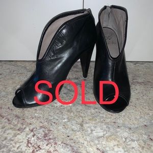 Vince Camuto Black Leather Open Toe Booties/ Heels